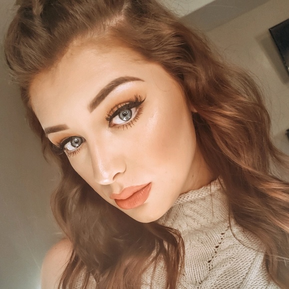 courtneyrenem